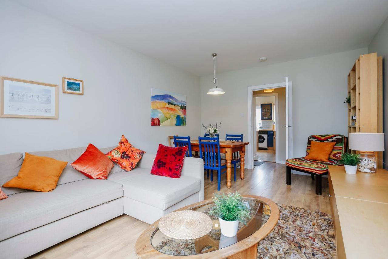 Edinburgh Central 2-Bedroom Old Town Apartment מראה חיצוני תמונה