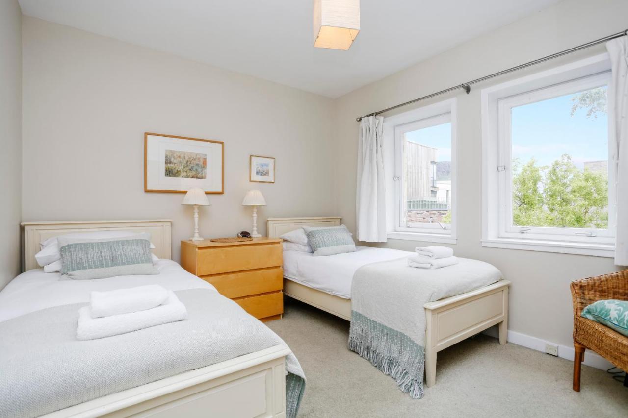 Edinburgh Central 2-Bedroom Old Town Apartment מראה חיצוני תמונה