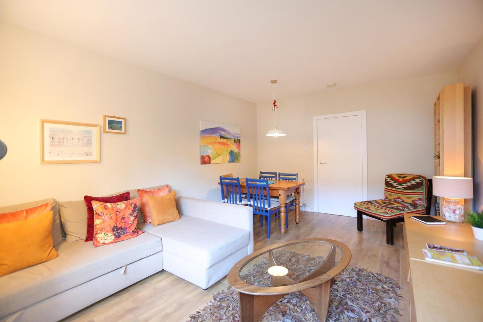 Edinburgh Central 2-Bedroom Old Town Apartment מראה חיצוני תמונה